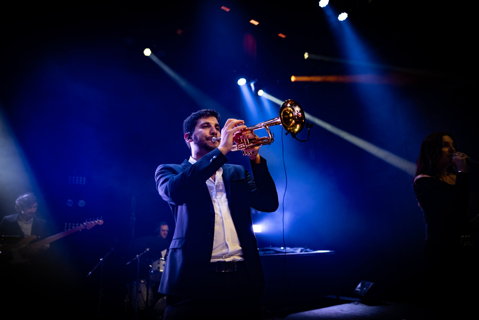 Corporate Event Entertainment: Live Band, DJ, or Both? (2026 Guide)